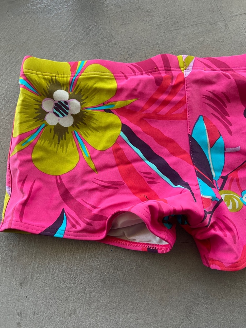 Gucci Vintage 1999 "Las Vegas Hippies" swim Briefs Mens Small S Tom Ford Design - Picture 6 of 12
